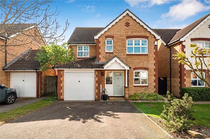 4 Bedroom Detached House For Sale In Caspian Way, Swanscombe, Kent, DA10