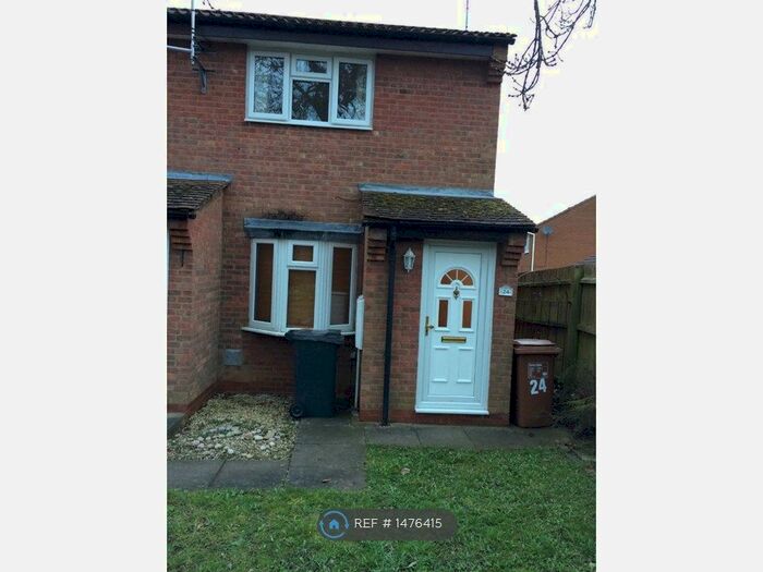 2 Bedroom End Of Terrace House To Rent In Hamsterly Park, Northampton, NN3