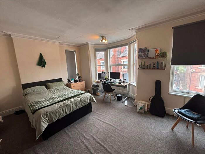 5 Bedroom Property To Rent In Trinity Avenue, Nottingham, Nottinghamshire, NG7