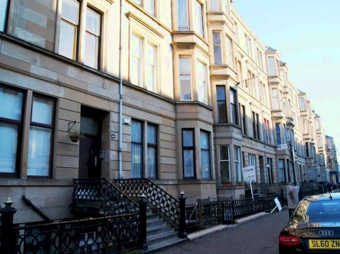 2 Bedroom Flat To Rent In Sauchiehall Street, Glasgow, G3