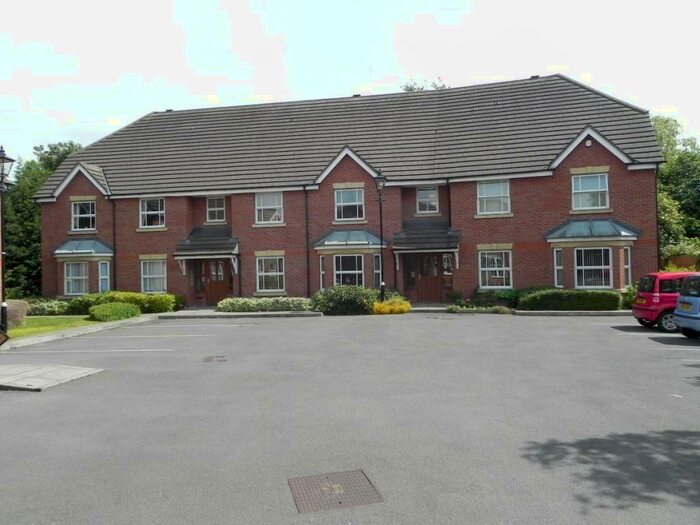 2 Bedroom Apartment To Rent In Carters Close, Marston Green, B37