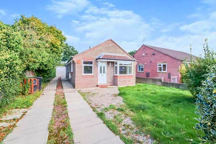3 Bedroom Detached Bungalow To Rent In Kirkcroft, Wigginton, York, YO32
