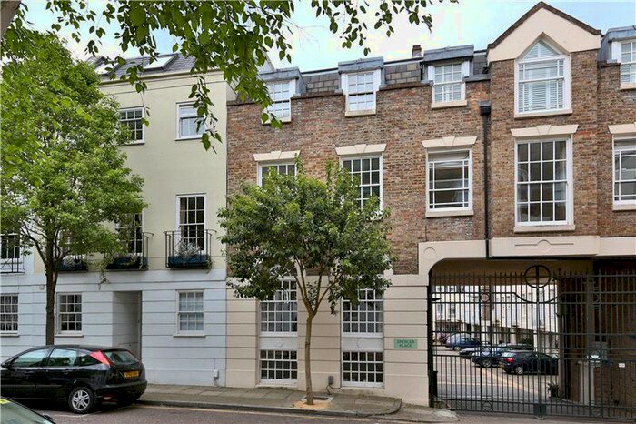 3 Bedroom Mews House To Rent In Spencer Place, Canonbury, Islington, London, N1