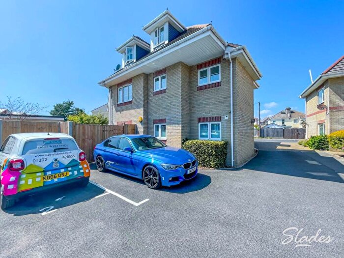 2 Bedroom Flat To Rent In Woodside Road, Southbourne, Bournemouth, BH5