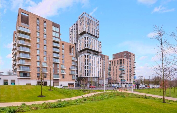 2 Bedroom Apartment For Sale In Pegler Square, London, SE3