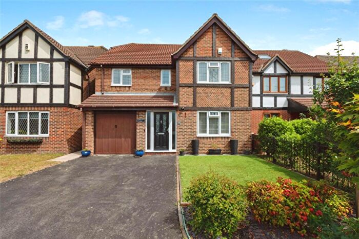 4 Bedroom Detached House For Sale In Fleming Road, Grays, Essex, RM16