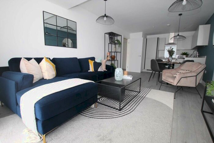 1 Bedroom Flat To Rent In Marlowes, Hemel Hempstead, HP1