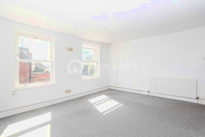 3 Bedroom Terraced House To Rent In St. Georges Square, Portsmouth, Hampshire, PO1