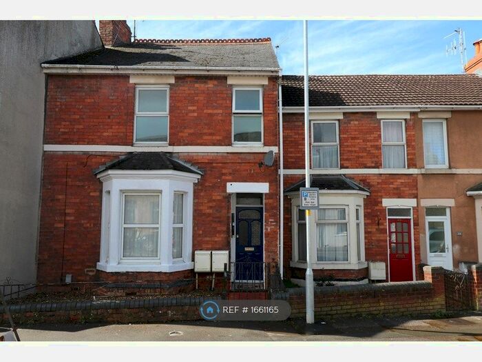 1 Bedroom Flat To Rent In Top Floor, Swindon, SN1