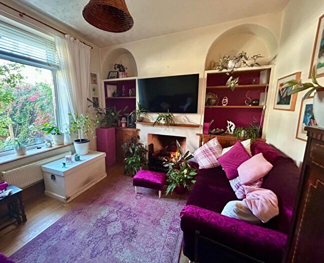 3 Bedroom Terraced House For Sale In Severn Road, Cardiff, CF11