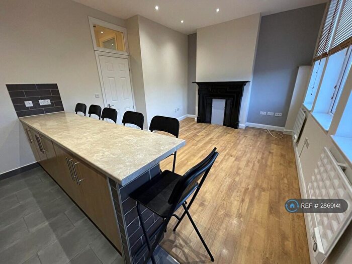 1 Bedroom Flat To Rent In Alexandra Park Road, London, N10