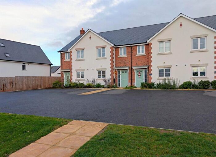 3 Bedroom Terraced House For Sale In Barron Way, Gloucester, GL1