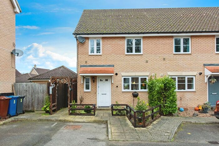 3 Bedroom End Of Terrace House For Sale In Fir Tree Court, Mildenhall, Bury St. Edmunds, IP28