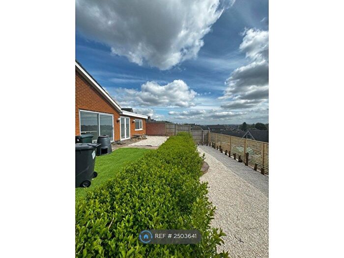 2 Bedroom Bungalow To Rent In Gardenia Grove, Nottingham, NG3