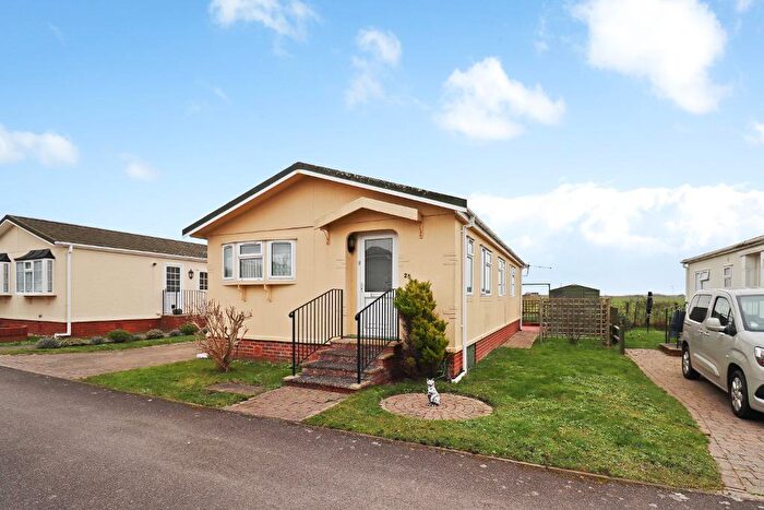 2 Bedroom Park Home For Sale In Greenacres, Golf Road, Deal, Kent, CT14