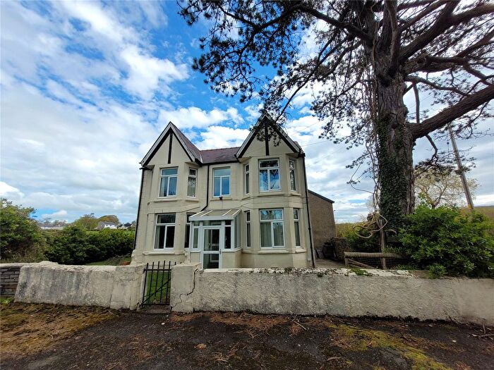 4 Bedroom Detached House For Sale In Caeathro, Caernarfon, Gwynedd, LL55