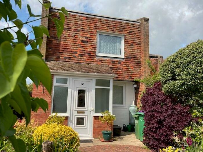 2 Bedroom End Of Terrace House To Rent In Hillside Street, Hythe, CT21
