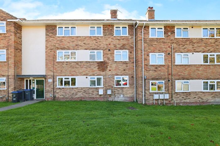 2 Bedroom Flat For Sale In Down View Road, Laverstock, Salisbury, SP1