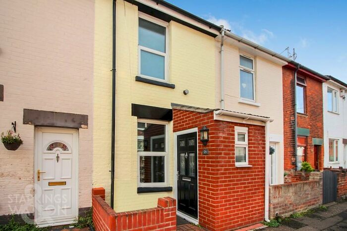 3 Bedroom Terraced House To Rent In Cobholm Road, Great Yarmouth, NR31