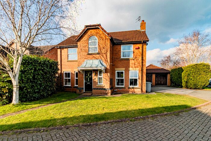4 Bedroom Detached House To Rent In Cragside Way, Wilmslow, SK9
