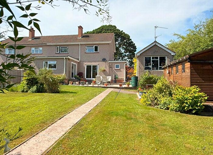 3 Bedroom House For Sale In Dixton Close, Monmouth, NP25