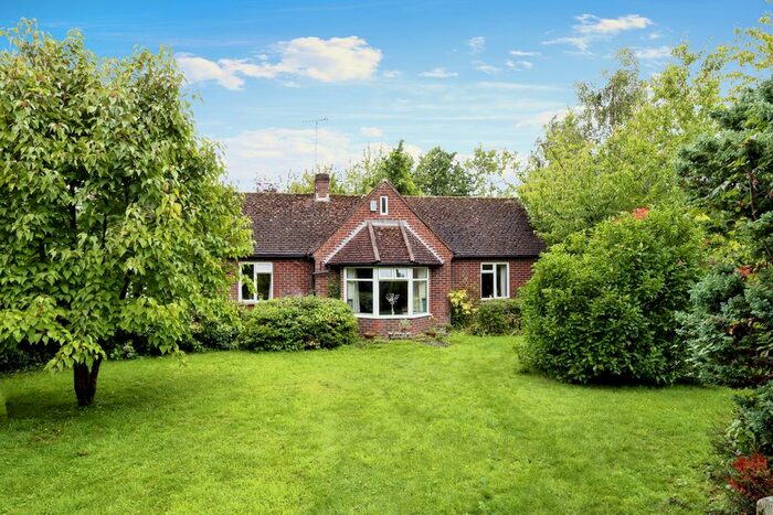 3 Bedroom Bungalow For Sale In Lower Platts, Ticehurst, Wadhurst, TN5