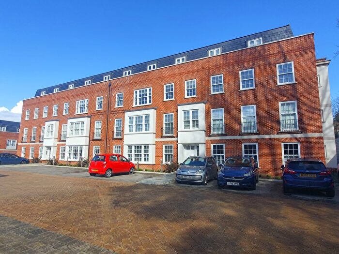 2 Bedroom Flat To Rent In Abbots Gate, Bury St. Edmunds, IP33