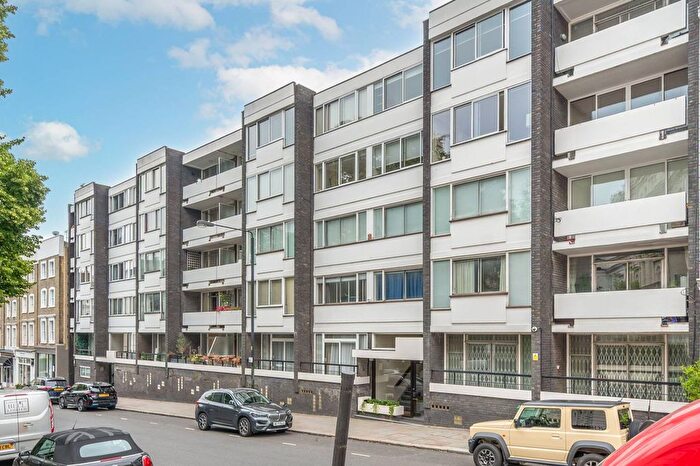 3 Bedroom Flat For Sale In Kensington Park Road, Notting Hill, London, W11