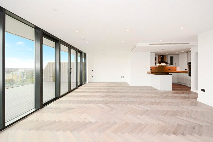 4 Bedroom Flat To Rent In Merino Gardens, Wapping, E1W