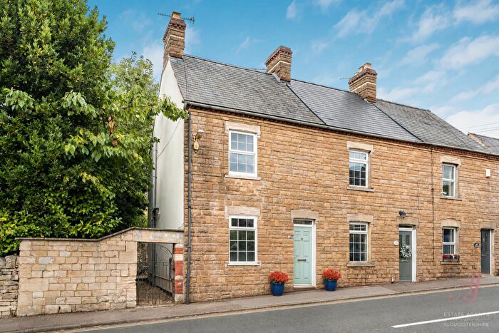 2 Bedroom Terraced House For Sale In Cheltenham Road, Painswick, Stroud, GL6