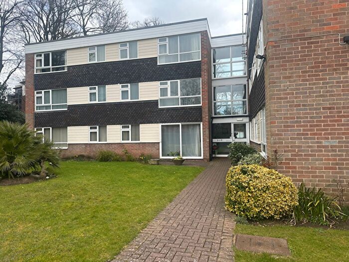 3 Bedroom Flat To Rent In Albany Gardens, Hampton Lane, Solihull, B91