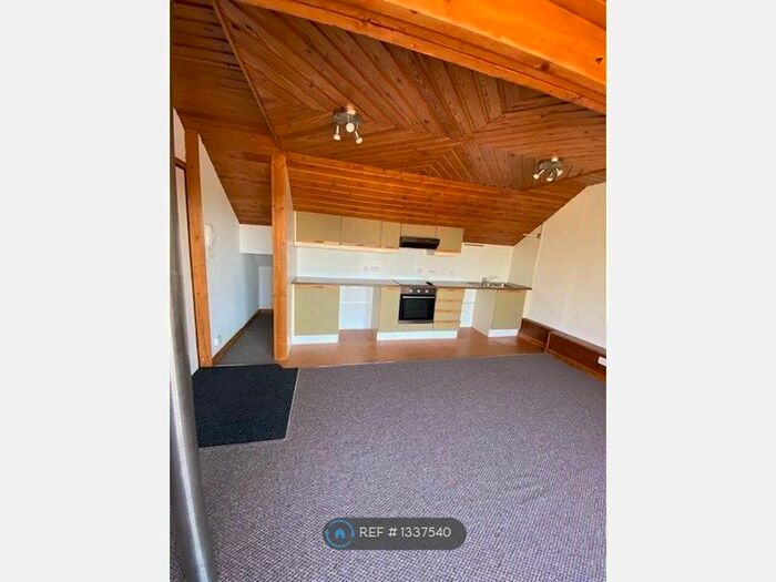 Studio To Rent In Lampettsdowne, Corringham, Stanford-Le-Hope, SS17