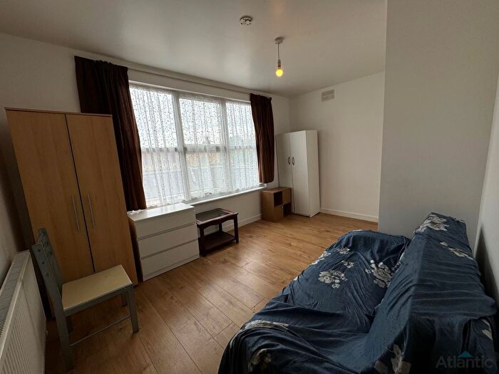 Studio To Rent In Fore Street, Edmonton, N9