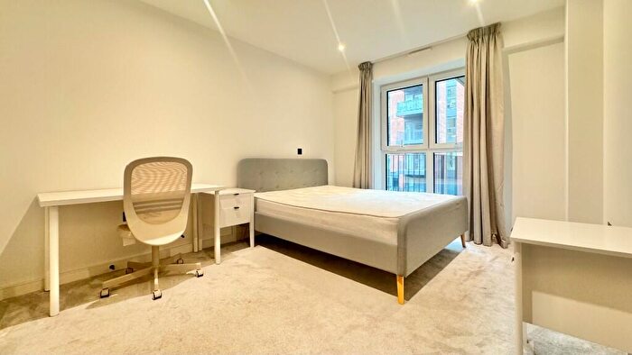 2 Bedroom Apartment To Rent In Heritage Walk, Kingston Upon Thames, Surrey, KT1