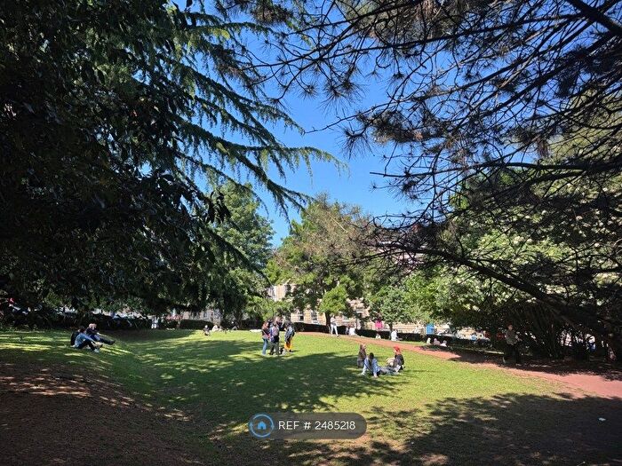 Studio To Rent In Berkeley Square, Bristol, BS8