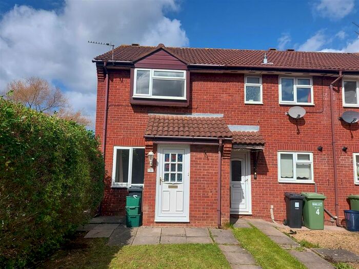 2 Bedroom End Of Terrace House To Rent In The Willows, Yate, Bristol, BS37