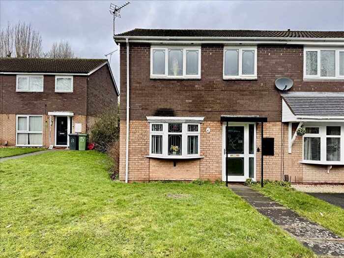 3 Bedroom End Terrace House For Sale In Eversley Grove, Eversley Grove, WV11