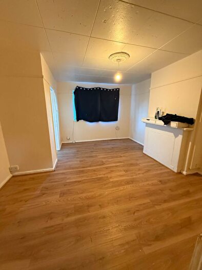 1 Bedroom Terraced House To Rent In Wigley Road, Feltham, TW13