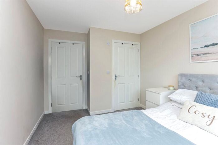 2 Bedroom Flat For Sale In Inverleith Crescent, Eastfield, Glasgow, G32