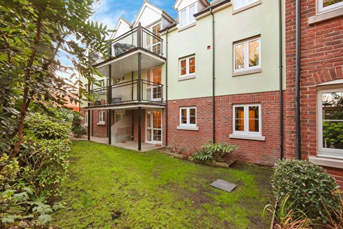 1 Bedroom Flat For Sale In Fish Hill, Royston, SG8