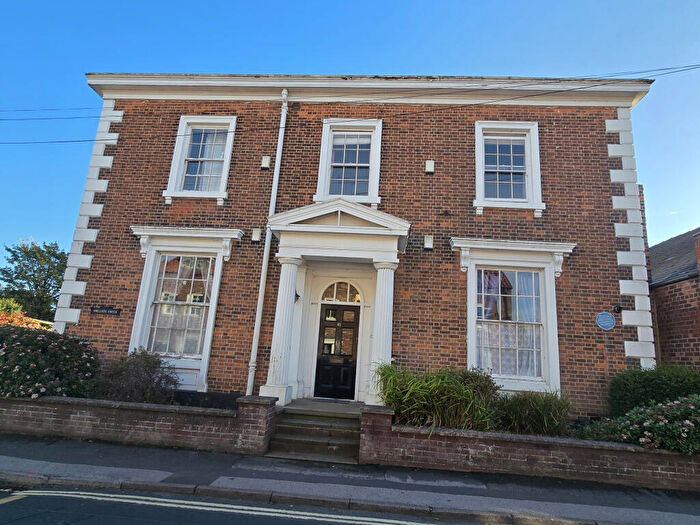 1 Bedroom Flat For Sale In Flat, Hailgate House, Howden, Goole, North Humberside, DN14