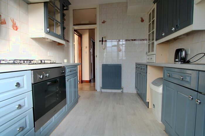 4 Bedroom Terraced House To Rent In Fairlands Avenue, Thornton Heath CR7