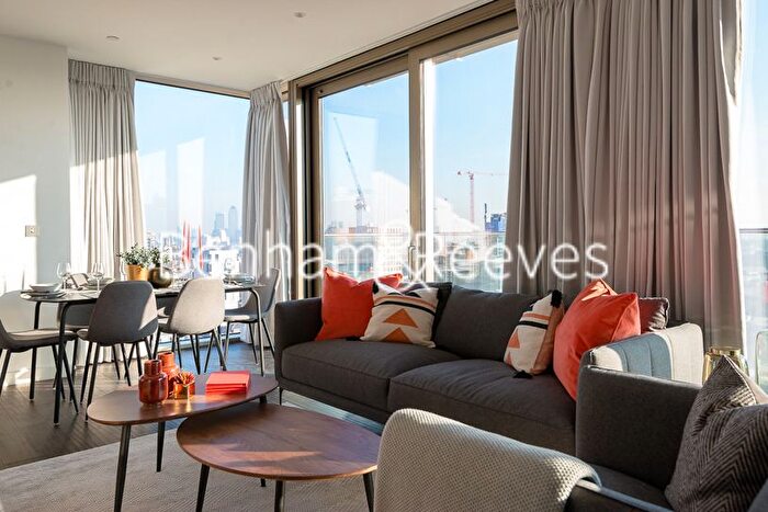 3 Bedroom Flat To Rent In Rosemary Place, Royal Mint Street, E1