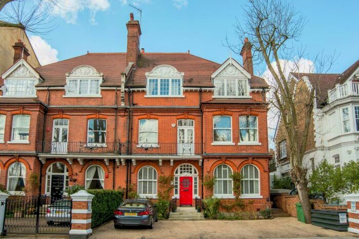 5 Bedroom Flat To Rent In Heath Drive, Hampstead, London, NW3