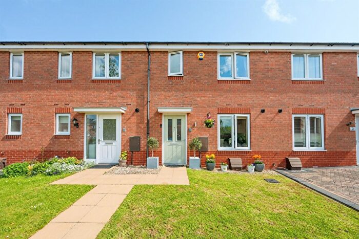 3 Bedroom Terraced House For Sale In Brook Meadow, Wychbold, Droitwich, WR9