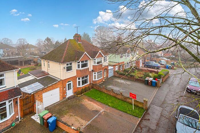 3 Bedroom Semi Detached House For Sale In Banbury, Oxfordshire, OX16