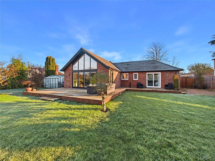 4 Bedroom Bungalow For Sale In Old Norwich Road, Ipswich, IP1