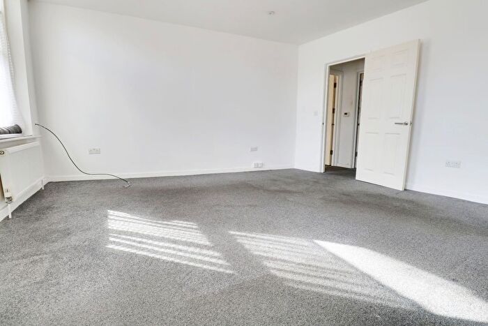 1 Bedroom Flat To Rent In High Street, Beckenham, BR3