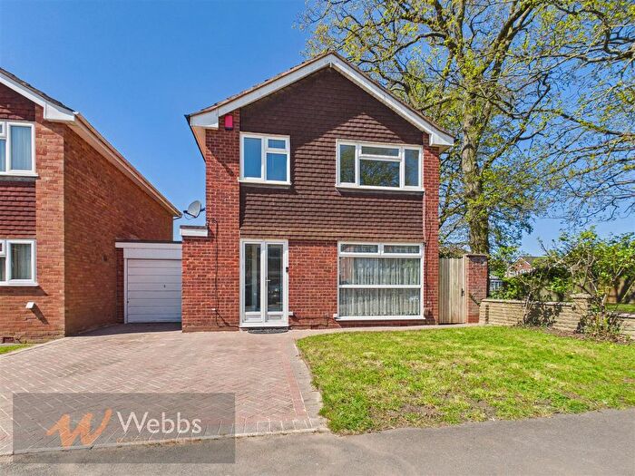 3 Bedroom Detached House To Rent In Milverton Close, Sutton Coldfield, B76