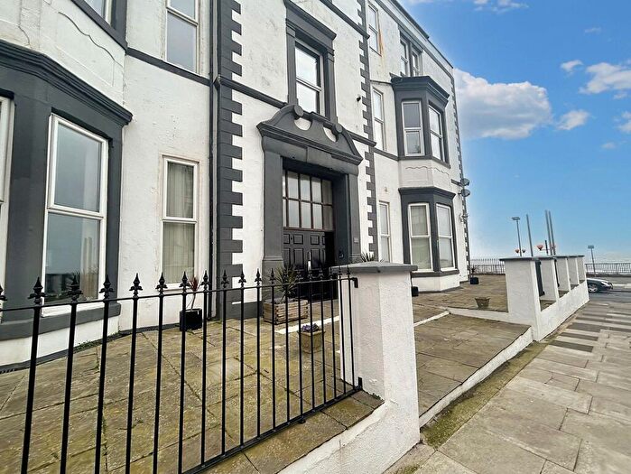 2 Bedroom Apartment To Rent In Esplanade, Whitley Bay, Tyne And Wear, NE26